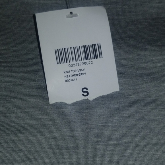 Forever 21 Mock Neck - Picture 3 of 3